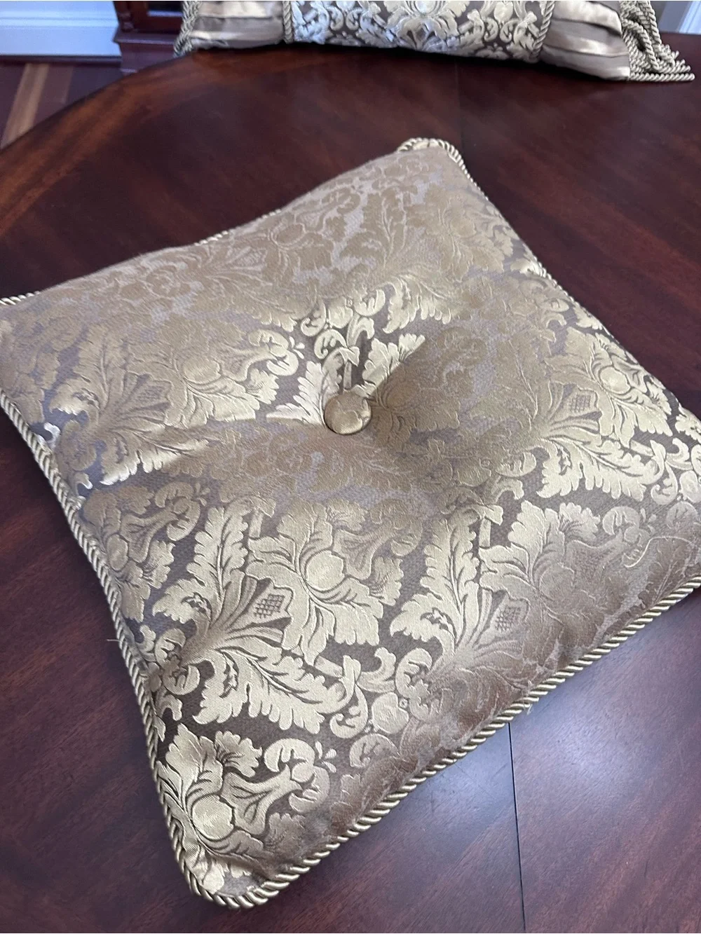 2 Vintage Style Gold Damask Ornate Regency Throw Pillows Fringe Tufted Square